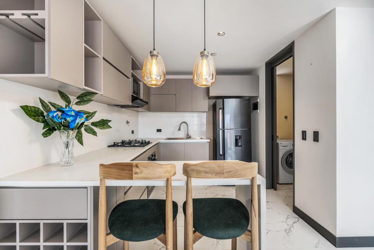 Apartamentos Housy Laureles Медельин Экстерьер фото