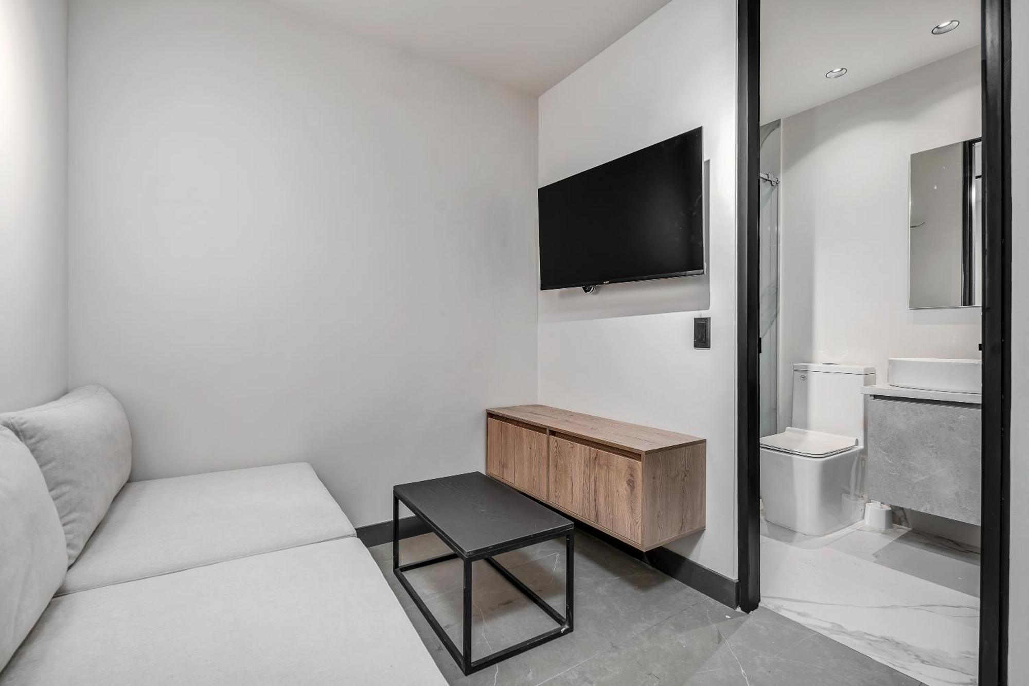 Apartamentos Housy Laureles Медельин Экстерьер фото