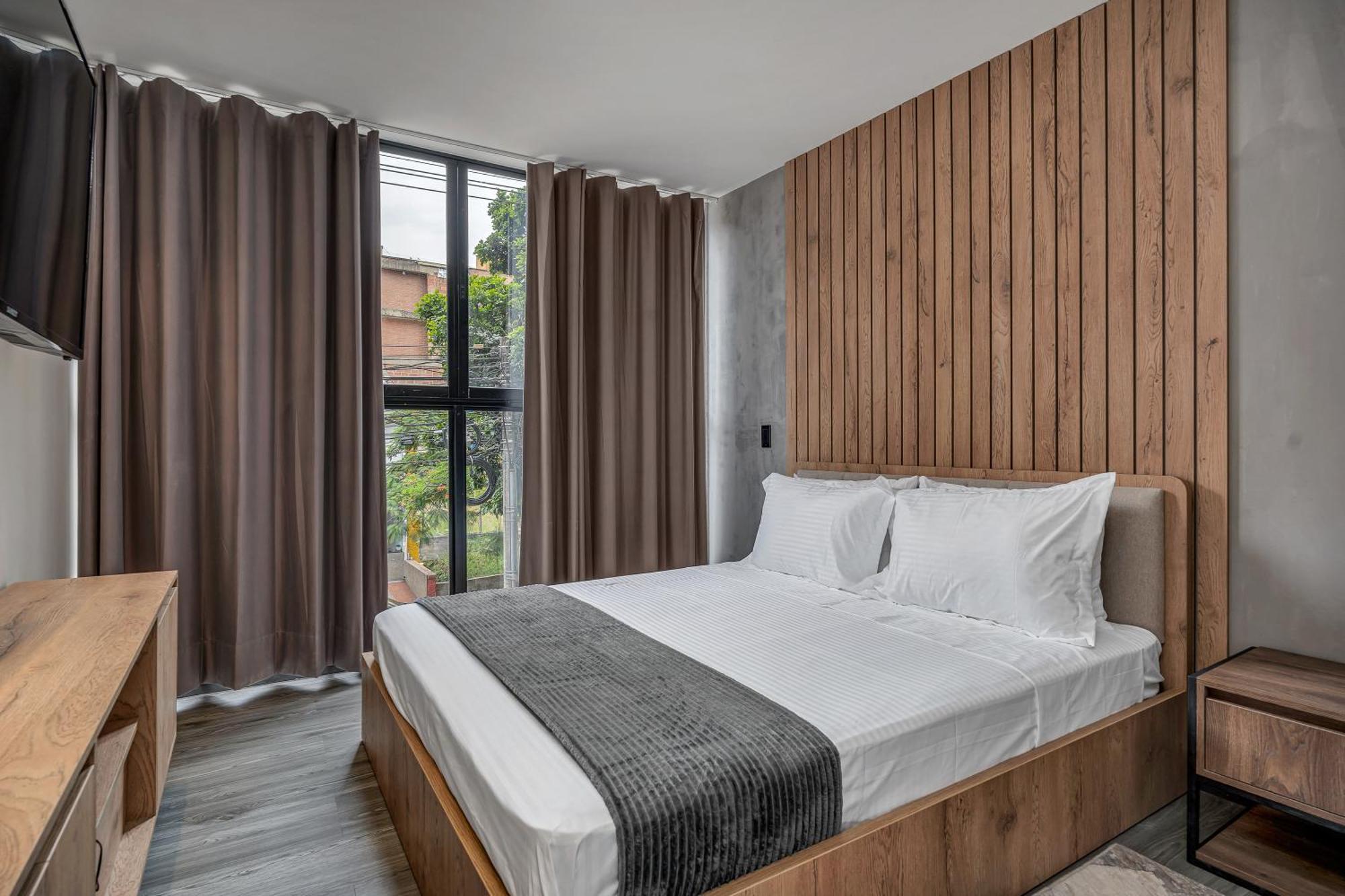Apartamentos Housy Laureles Медельин Экстерьер фото