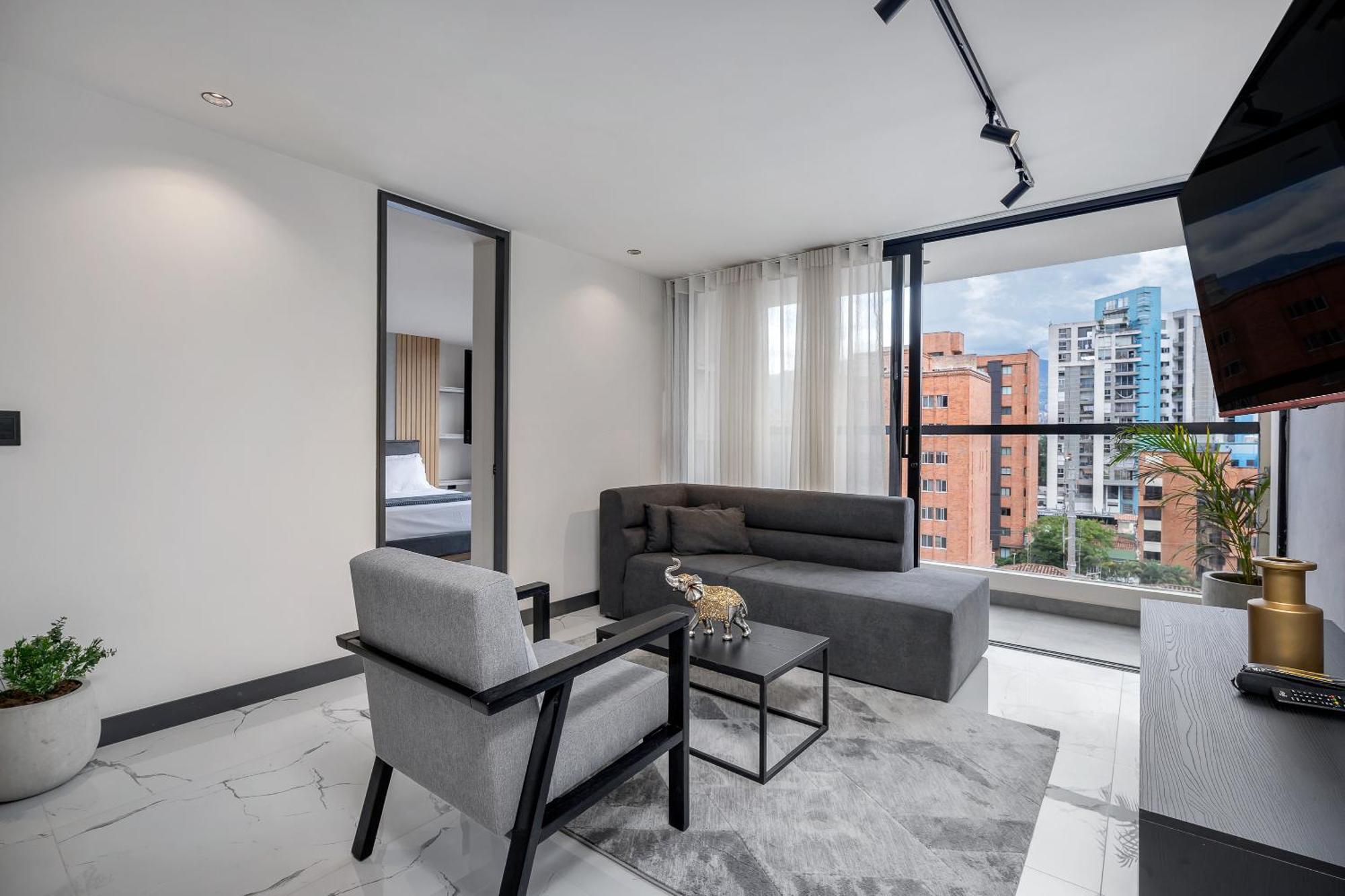 Apartamentos Housy Laureles Медельин Экстерьер фото